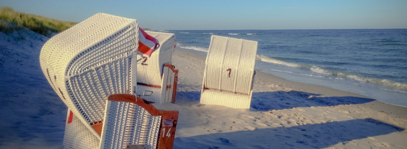 Strandkörbe an der Ostsee